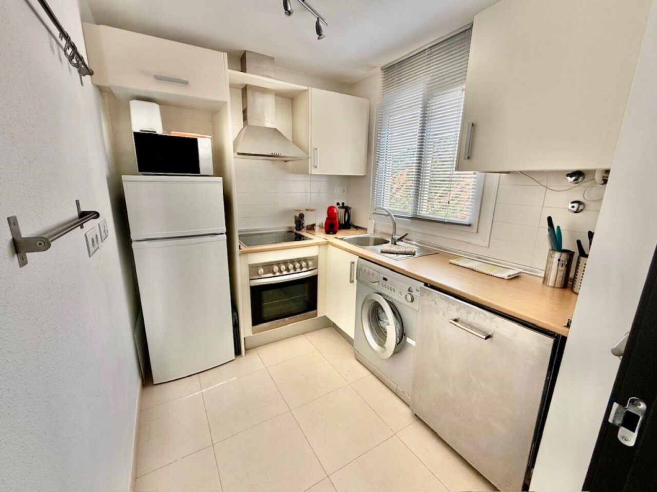 2 Bed, 1 Bath, ApartmentFor Sale, Hacienda Riqueleme, Murcia