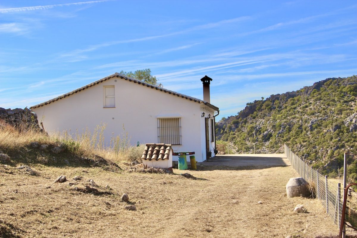 3 Bed, 1 Bath, HouseFor Sale, Benaocaz, Andalucia
