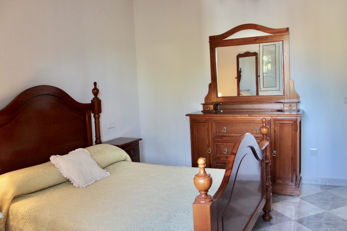 4 Bed, 2 Bath, HouseFor Sale, Benaocaz, Andalucia