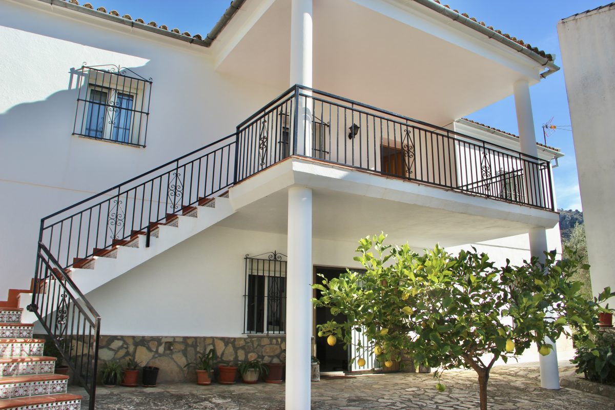 4 Bed, 2 Bath, HouseFor Sale, Benaocaz, Andalucia