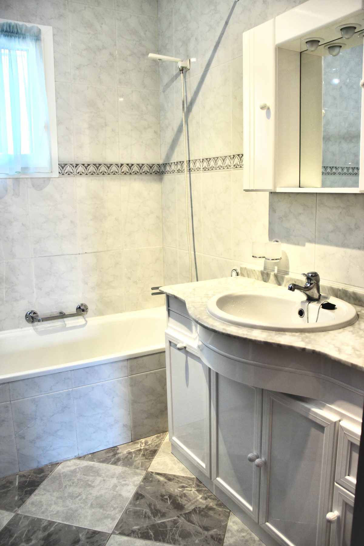 4 Bed, 2 Bath, HouseFor Sale, Benaocaz, Andalucia