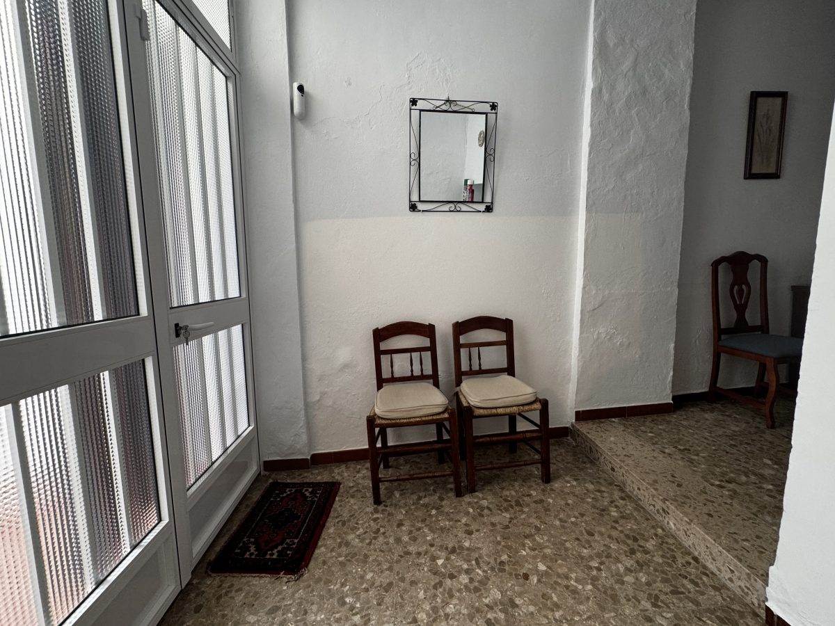 7 Bed, 1 Bath, HouseFor Sale, Olvera, Andalucia