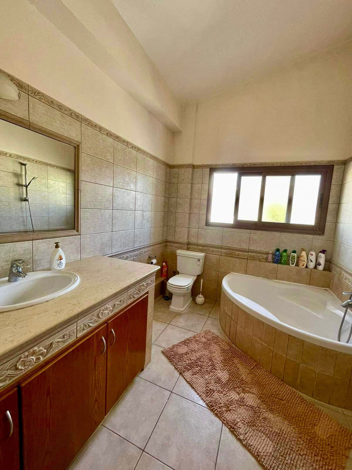 4 Bed, 2 Bath, HouseFor Sale, Geroskipou, Paphos