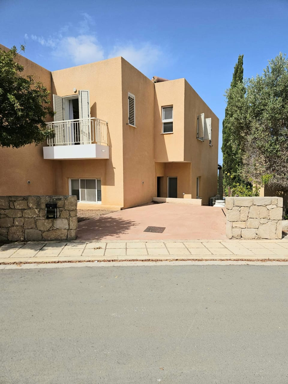 3 Bed, 3 Bath, HouseFor Sale, Chlorakas, Paphos