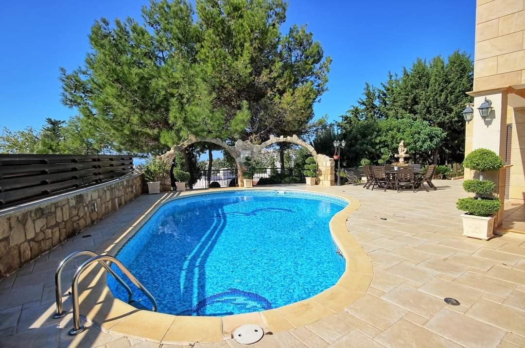 3 Bed, 3 Bath, HouseFor Sale, Kamares, Paphos