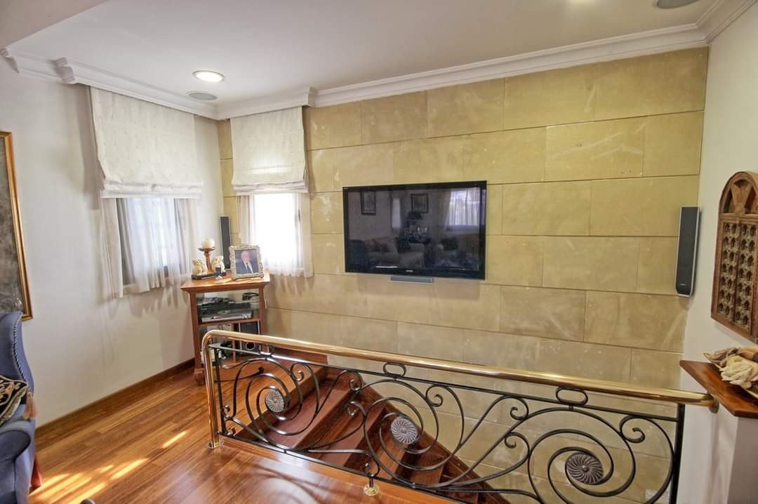 3 Bed, 3 Bath, HouseFor Sale, Kamares, Paphos