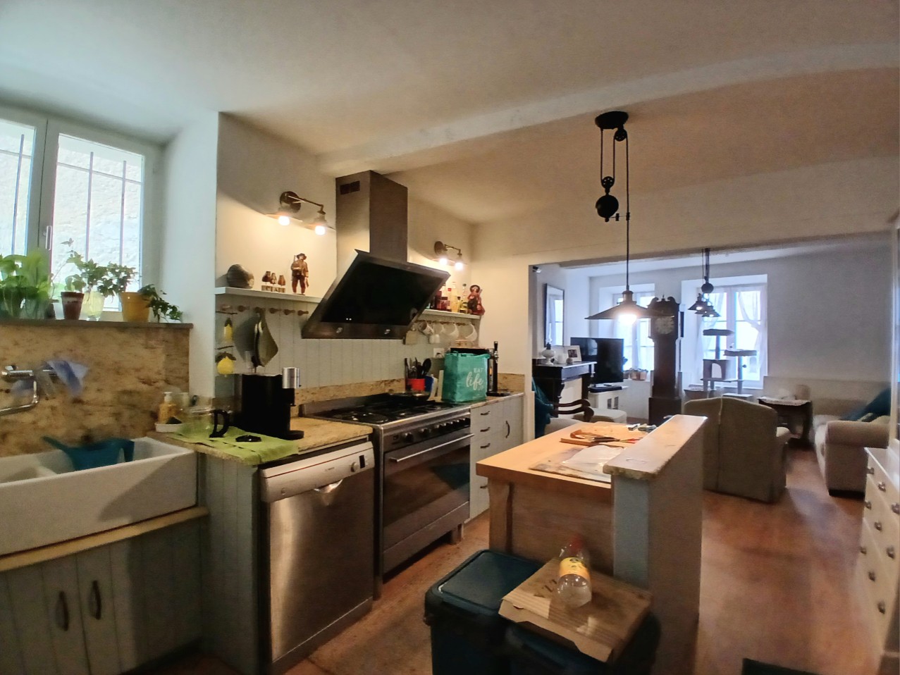 5 Bed, 3 Bath, HouseFor Sale, Caunes Minervois, Aude, Languedoc-Roussillon, 11160