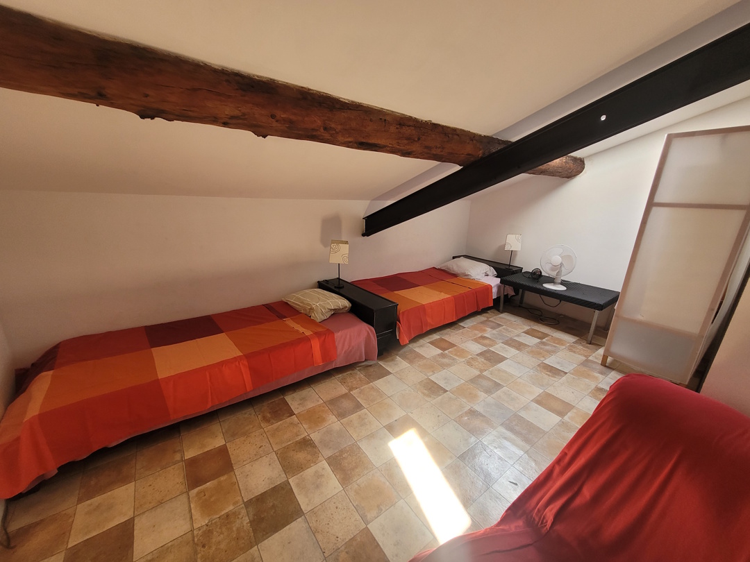 5 Bed, 2 Bath, HouseFor Sale, Laurens, Herault, Languedoc-Roussillon, 34480