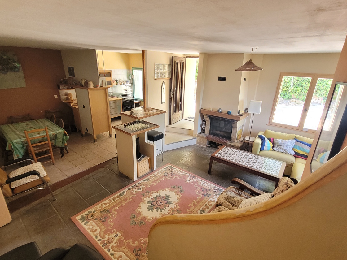 5 Bed, 2 Bath, HouseFor Sale, Laurens, Herault, Languedoc-Roussillon, 34480