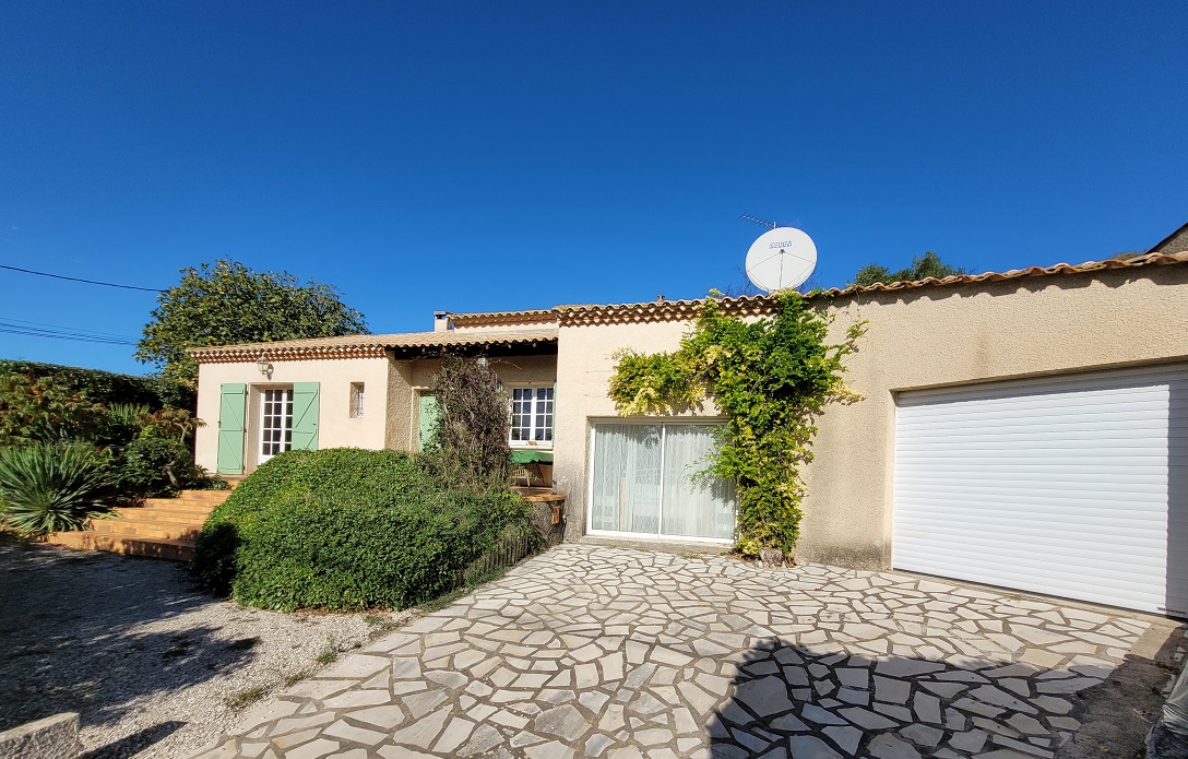 4 Bed, 2 Bath, HouseFor Sale, Autignac, Herault, Languedoc-Roussillon, 34480