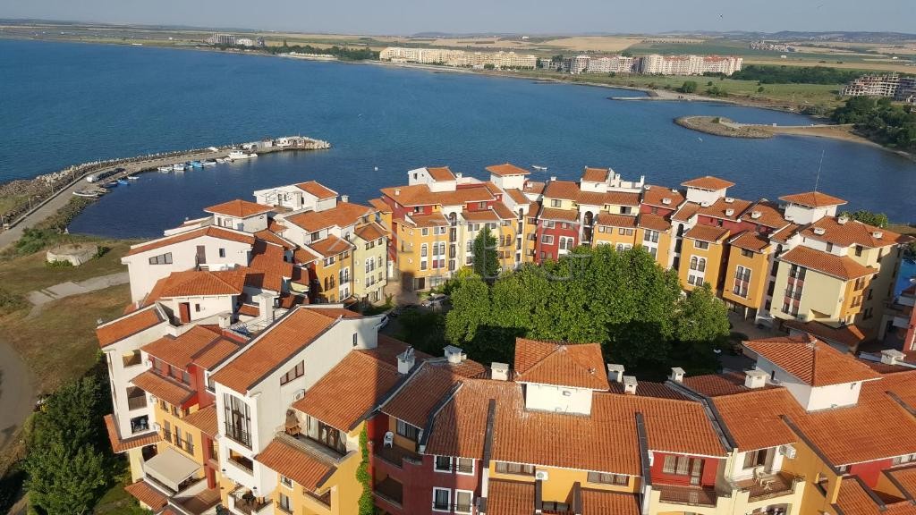 1 Bath, ApartmentFor Sale, Marina Cape Hotel, Aheloy