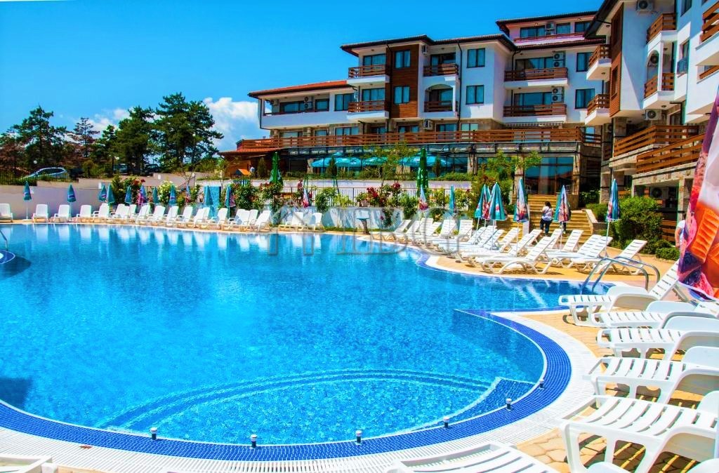 1 Bath, ApartmentFor Sale, Gardenia Hills, Sunny Beach