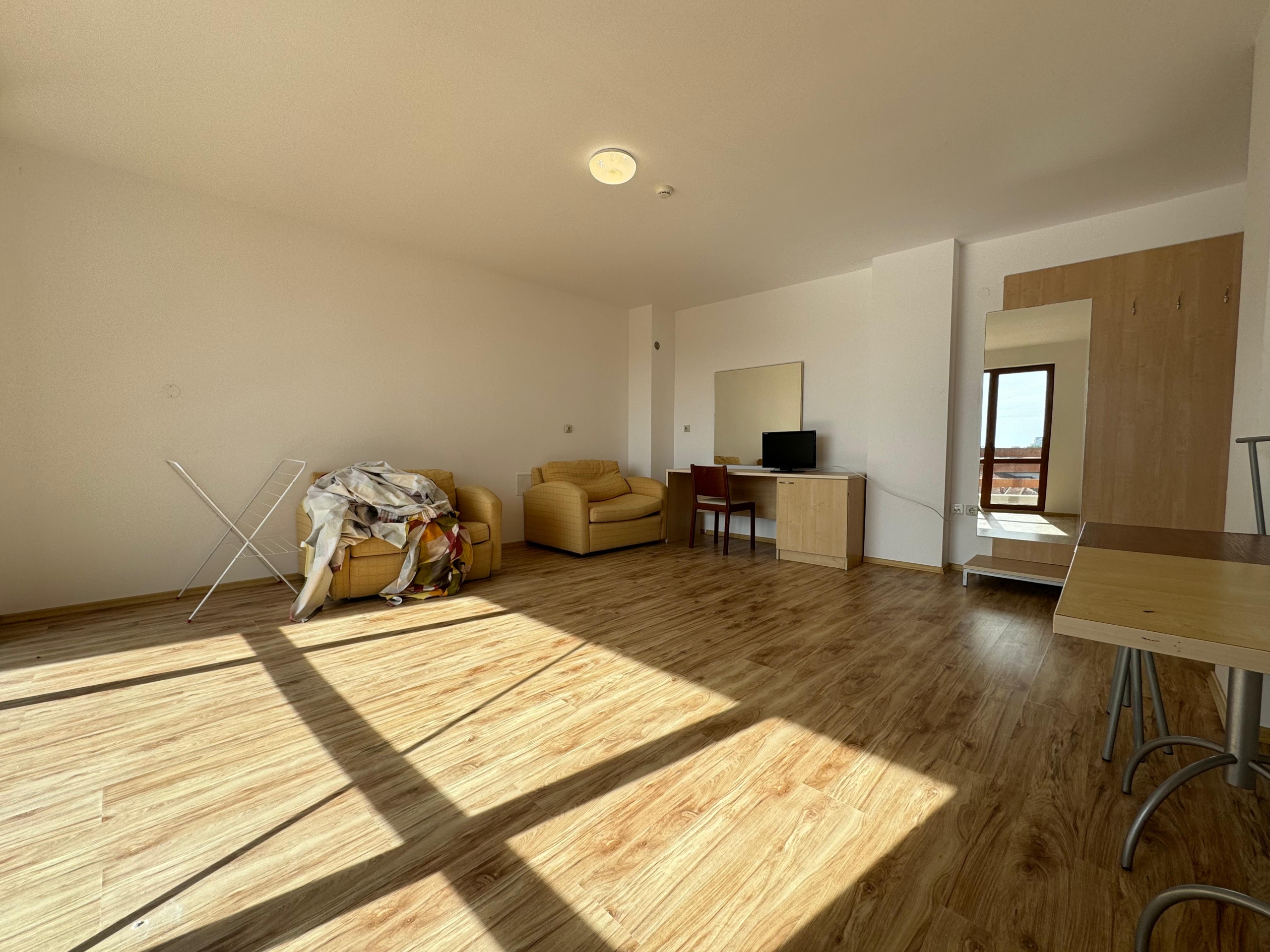 1 Bath, ApartmentFor Sale, Gardenia Hills, Sunny Beach