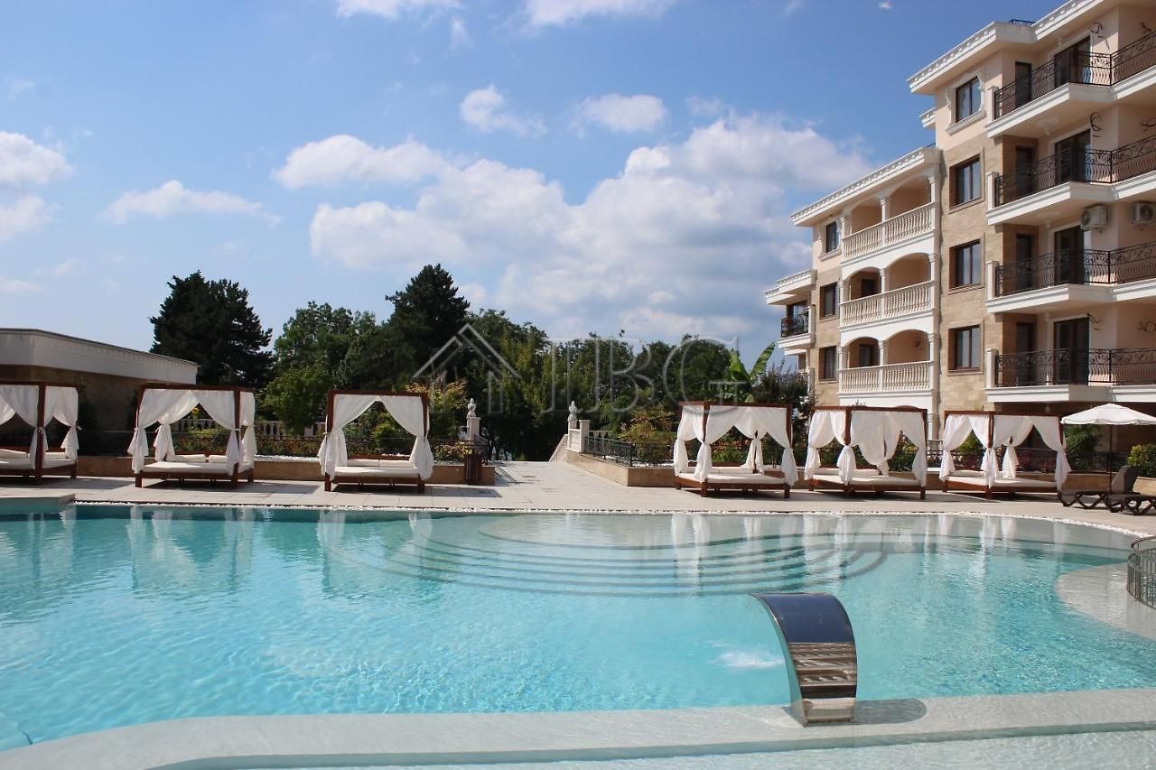 1 Bath, ApartmentFor Sale, Valencia Gardens, Nessebar