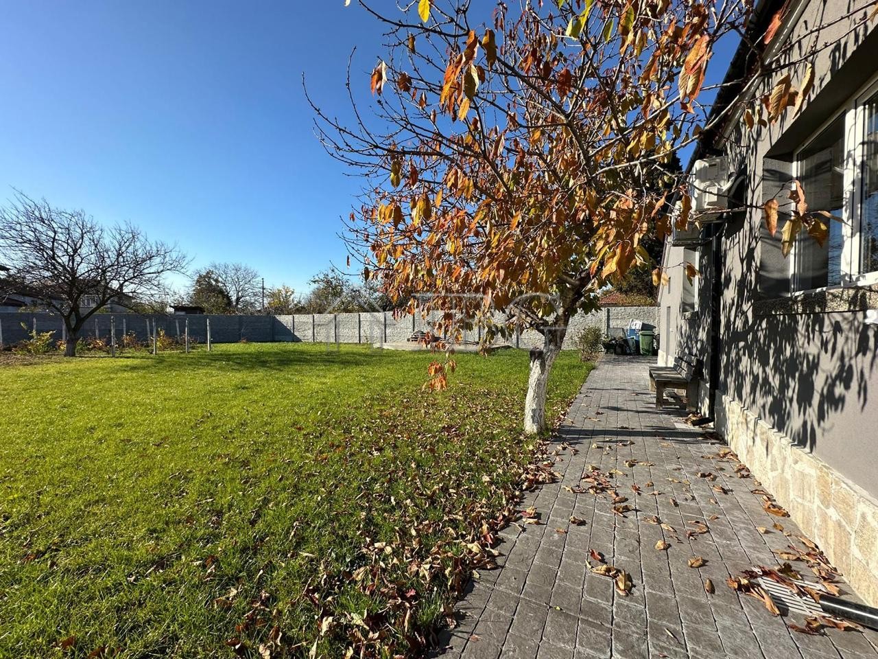 1 Bath, HouseFor Sale, Gyulyovtsa