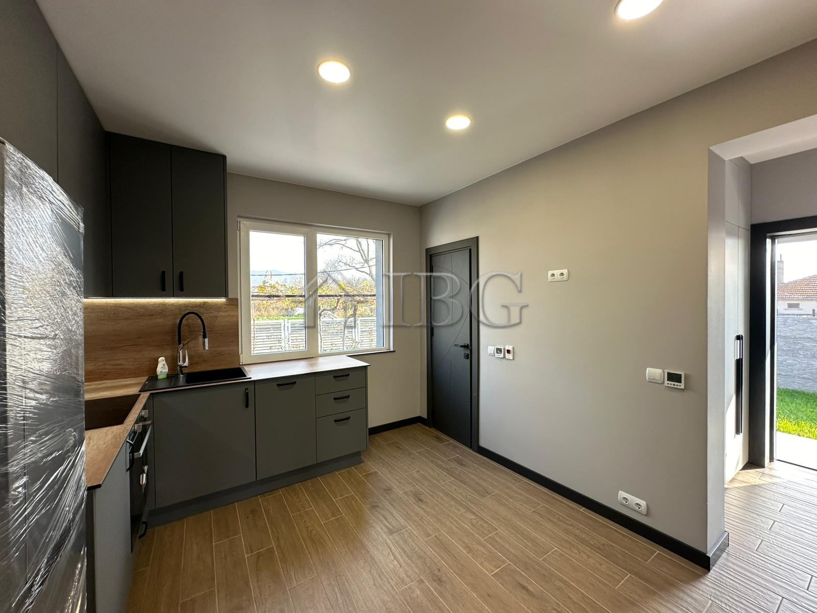 1 Bath, HouseFor Sale, Gyulyovtsa