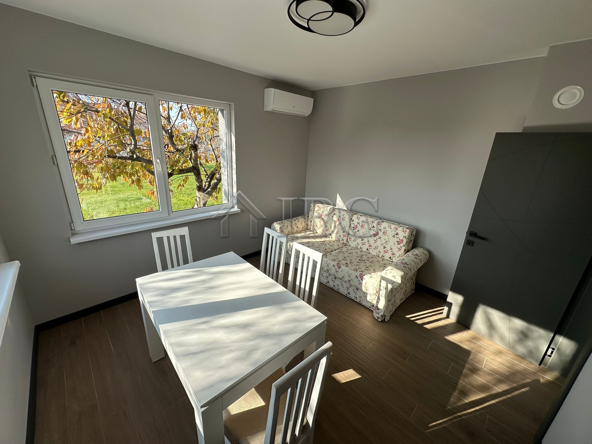 1 Bath, HouseFor Sale, Gyulyovtsa