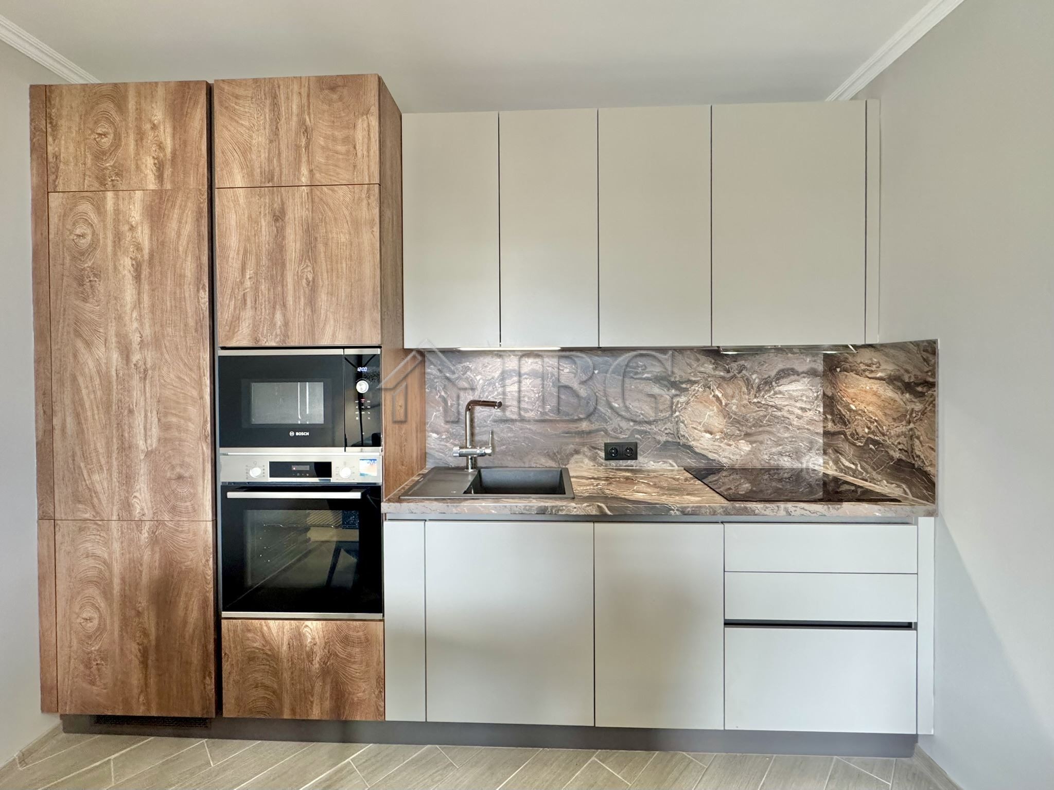 1 Bath, ApartmentFor Sale, Valencia Gardens, Nessebar