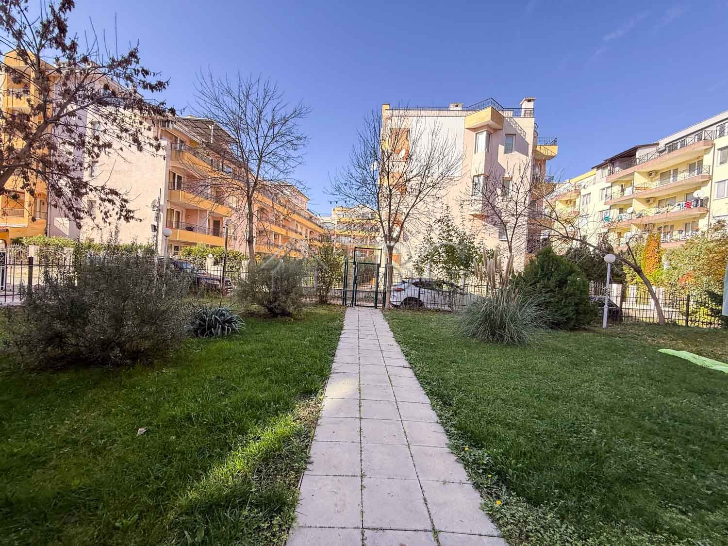 1 Bath, ApartmentFor Sale, Sun Village Apartments, Sunny Beach