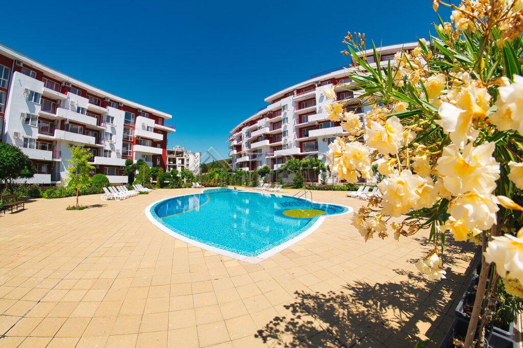 1 Bath, ApartmentFor Sale, Crown Fort Club Apartments, SvetI Vlas