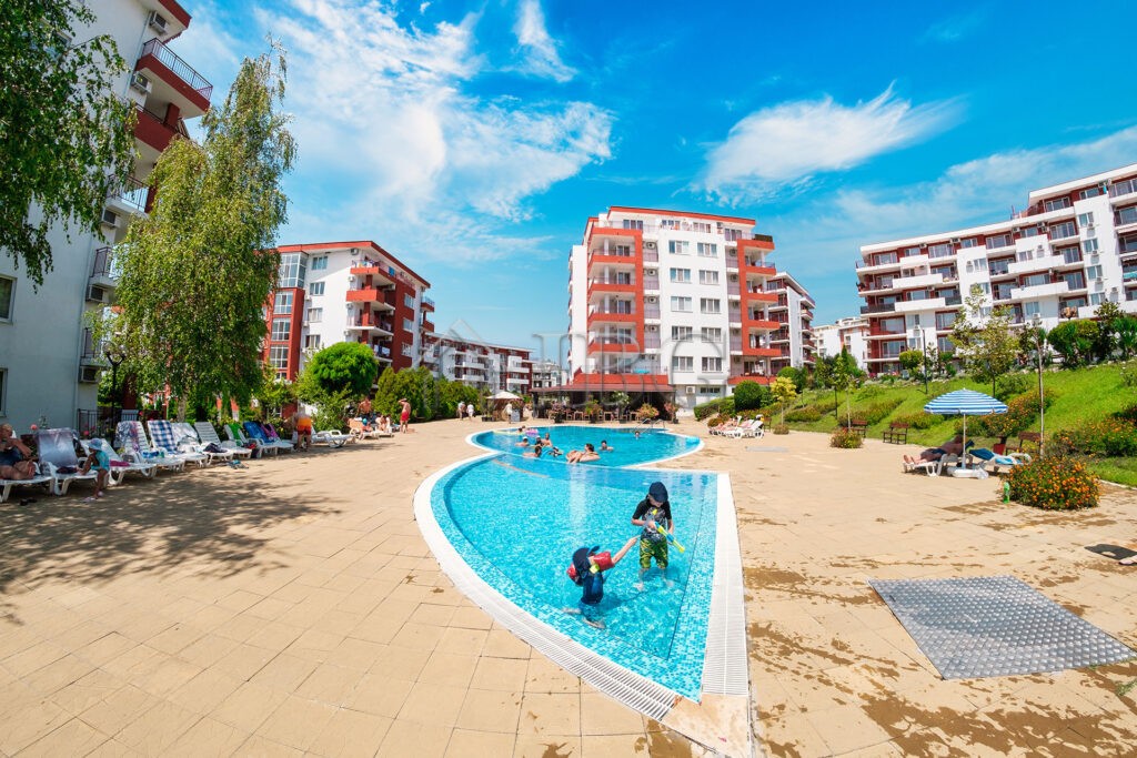 1 Bath, ApartmentFor Sale, Crown Fort Club Apartments, SvetI Vlas