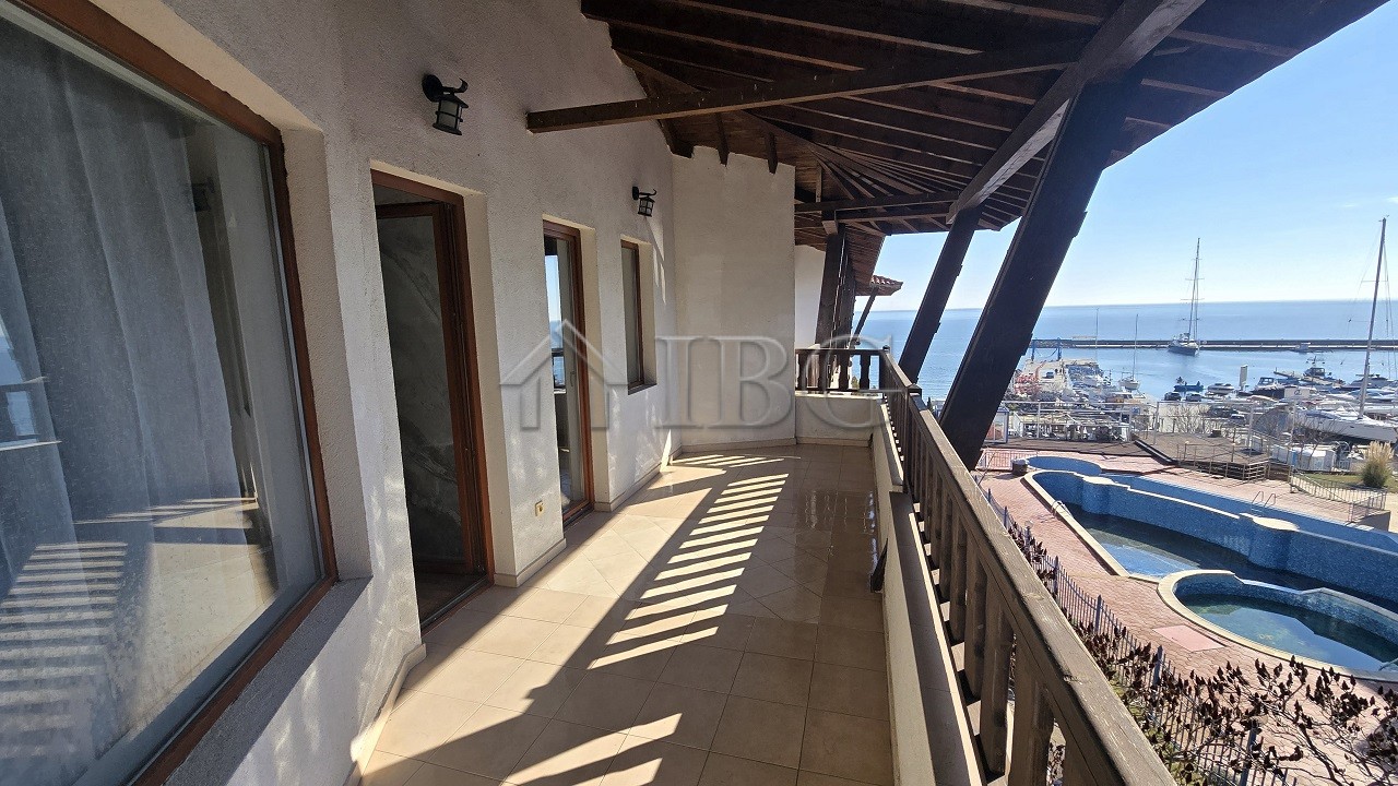 1 Bath, ApartmentFor Sale, complex Top, St. Vlas