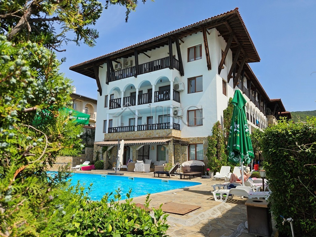 1 Bath, ApartmentFor Sale, complex Top, St. Vlas