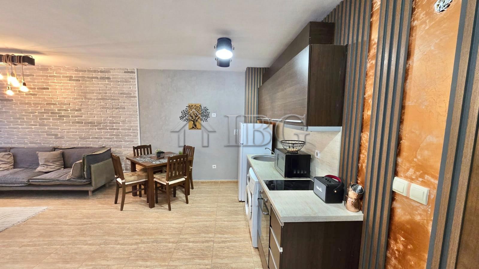 1 Bath, ApartmentFor Sale, complex Top, St. Vlas