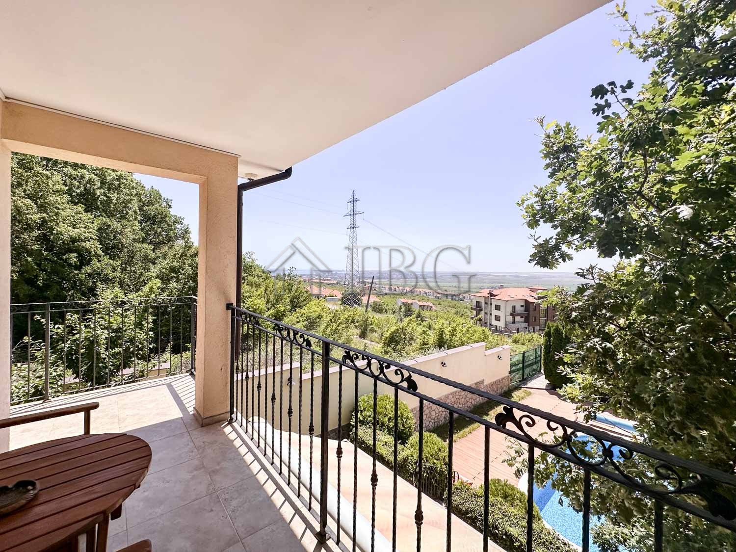 2 Bath, HouseFor Sale, Kosharitsa