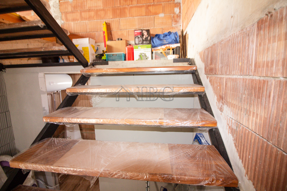 1 Bath, HouseFor Sale