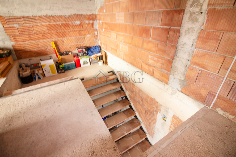 1 Bath, HouseFor Sale