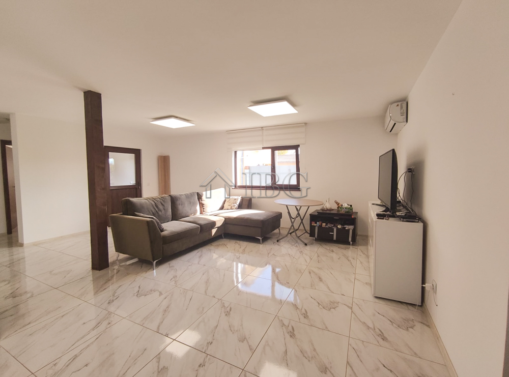 2 Bath, HouseFor Sale