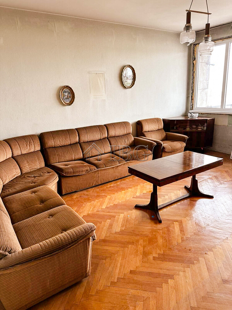 1 Bath, ApartmentFor Sale, ulitsa 