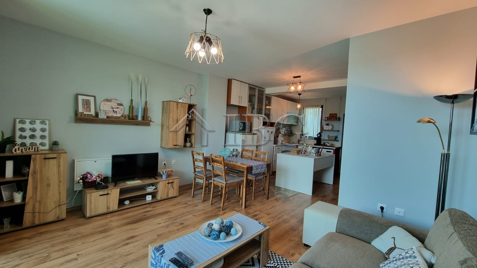 2 Bath, HouseFor Sale, Kosharitsa