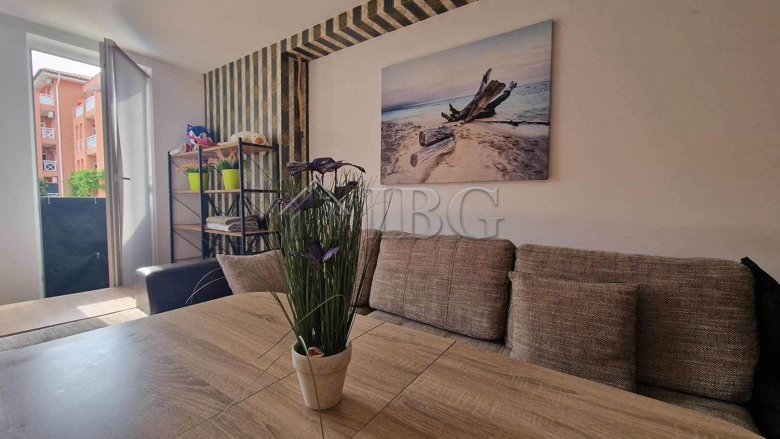 1 Bath, ApartmentFor Sale, Sunny Day 6