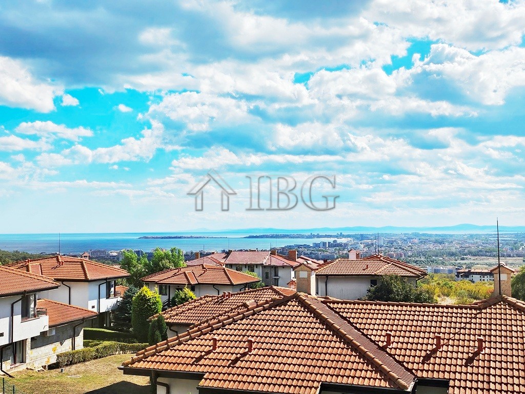 1 Bath, ApartmentFor Sale, BAY VIEW VILLAS, KosharItsa