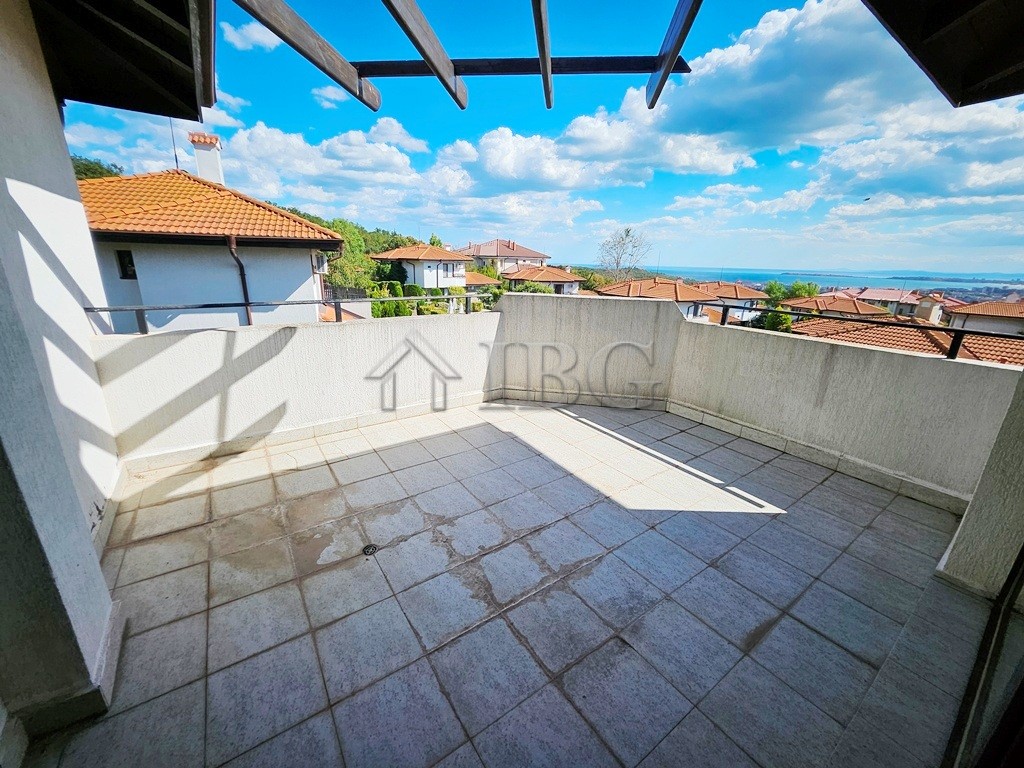 1 Bath, ApartmentFor Sale, BAY VIEW VILLAS, KosharItsa