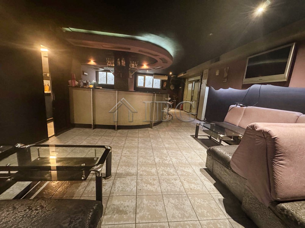 Commercial Property, For Sale