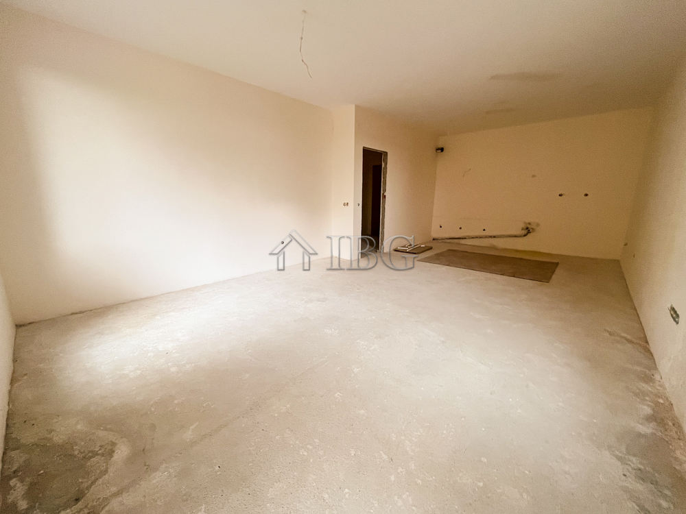 2 Bath, ApartmentFor Sale