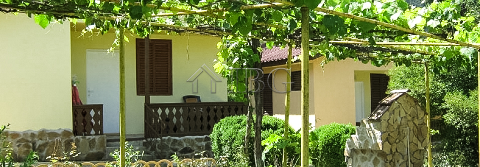 1 Bath, HouseFor Sale