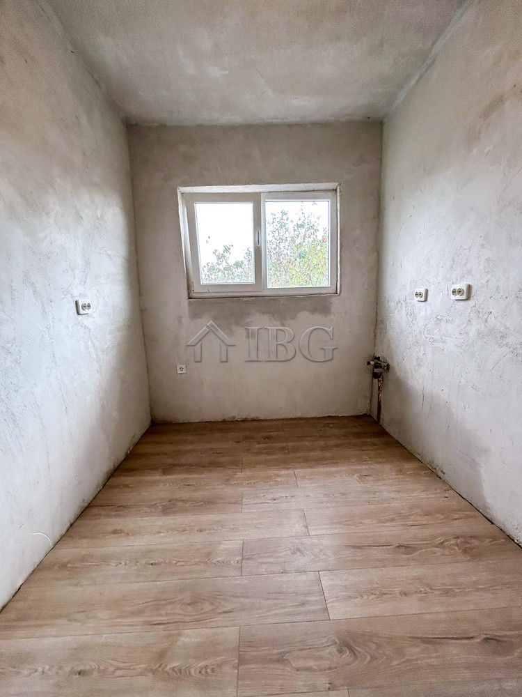 1 Bath, HouseFor Sale, Asparuhovo, Burgas