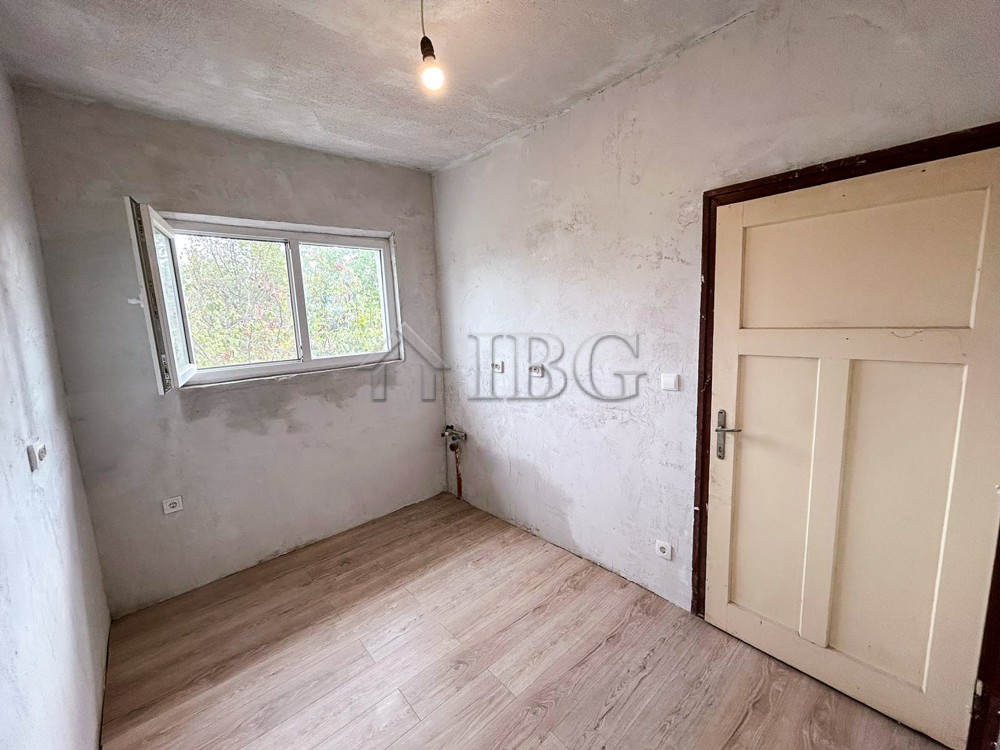 1 Bath, HouseFor Sale, Asparuhovo, Burgas