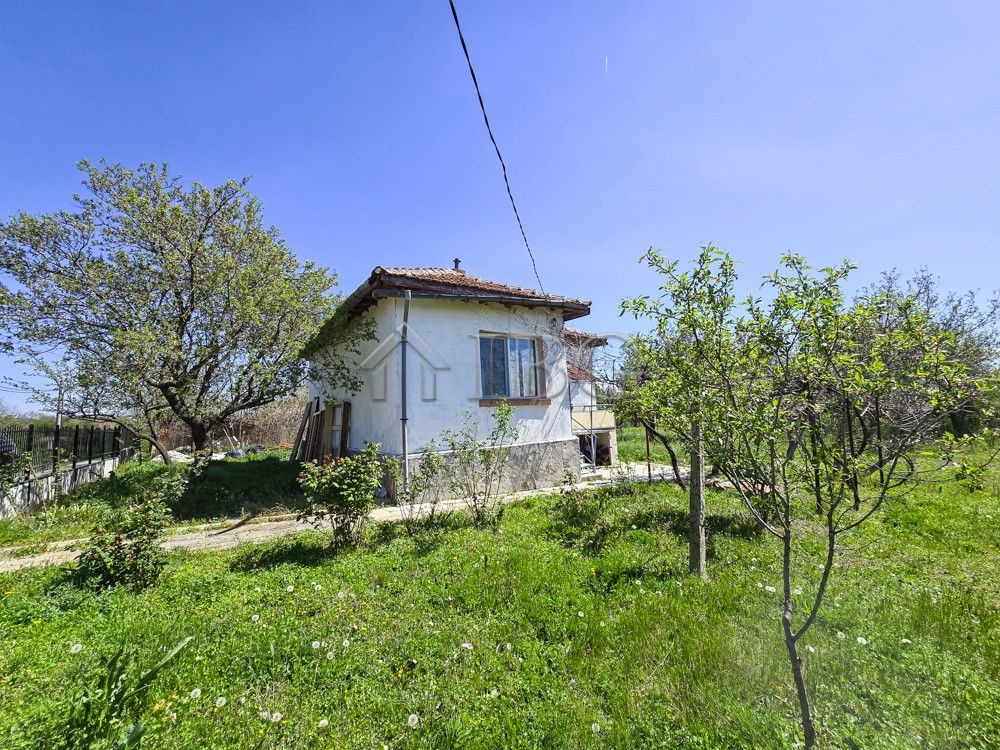 1 Bath, HouseFor Sale, Asparuhovo, Burgas