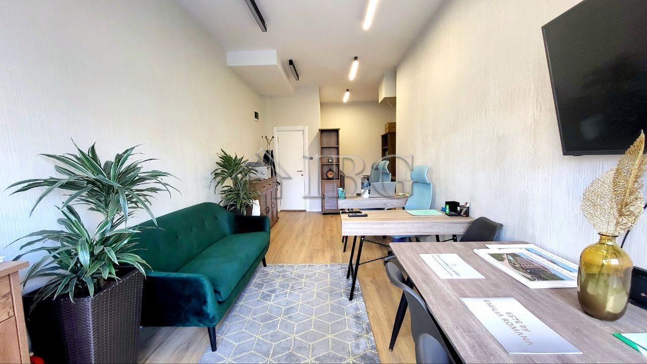 Commercial Property, For Sale