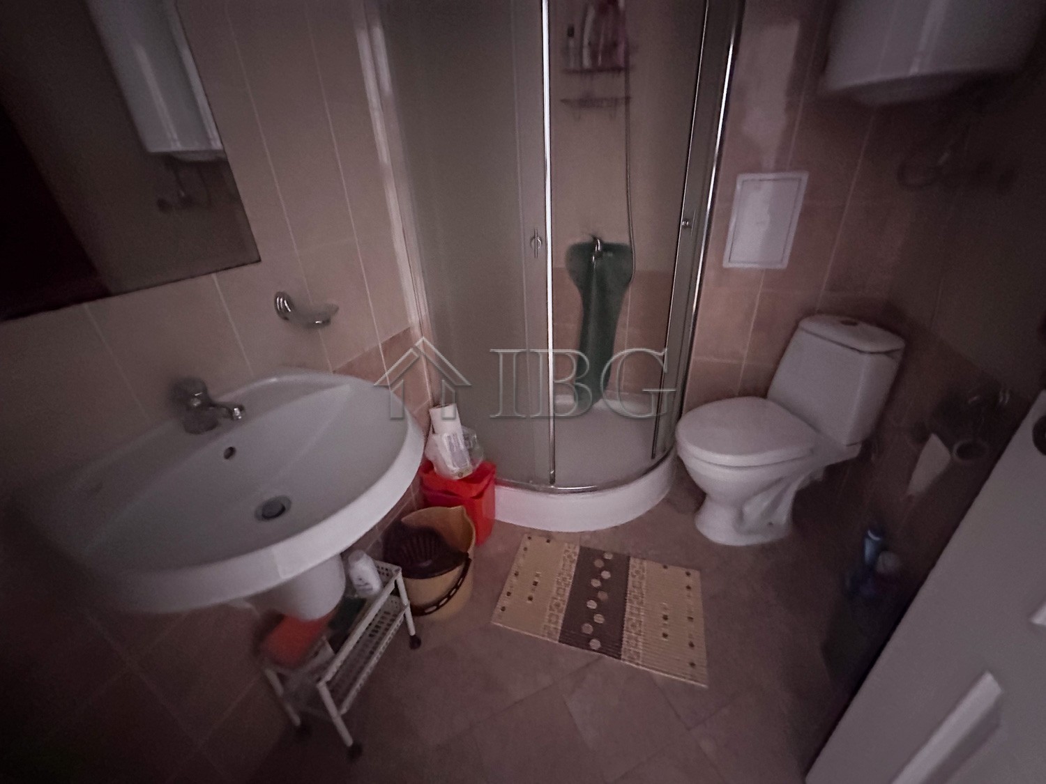 1 Bath, ApartmentFor Sale, Sunny Day 5