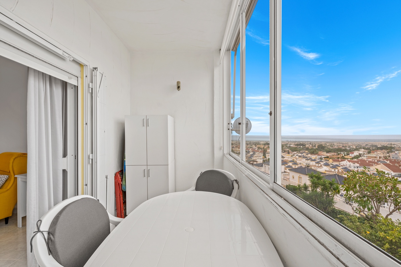 2 Bed, 1 Bath, ApartmentFor Sale, Ciudad Quesada - Rojales, Alicante