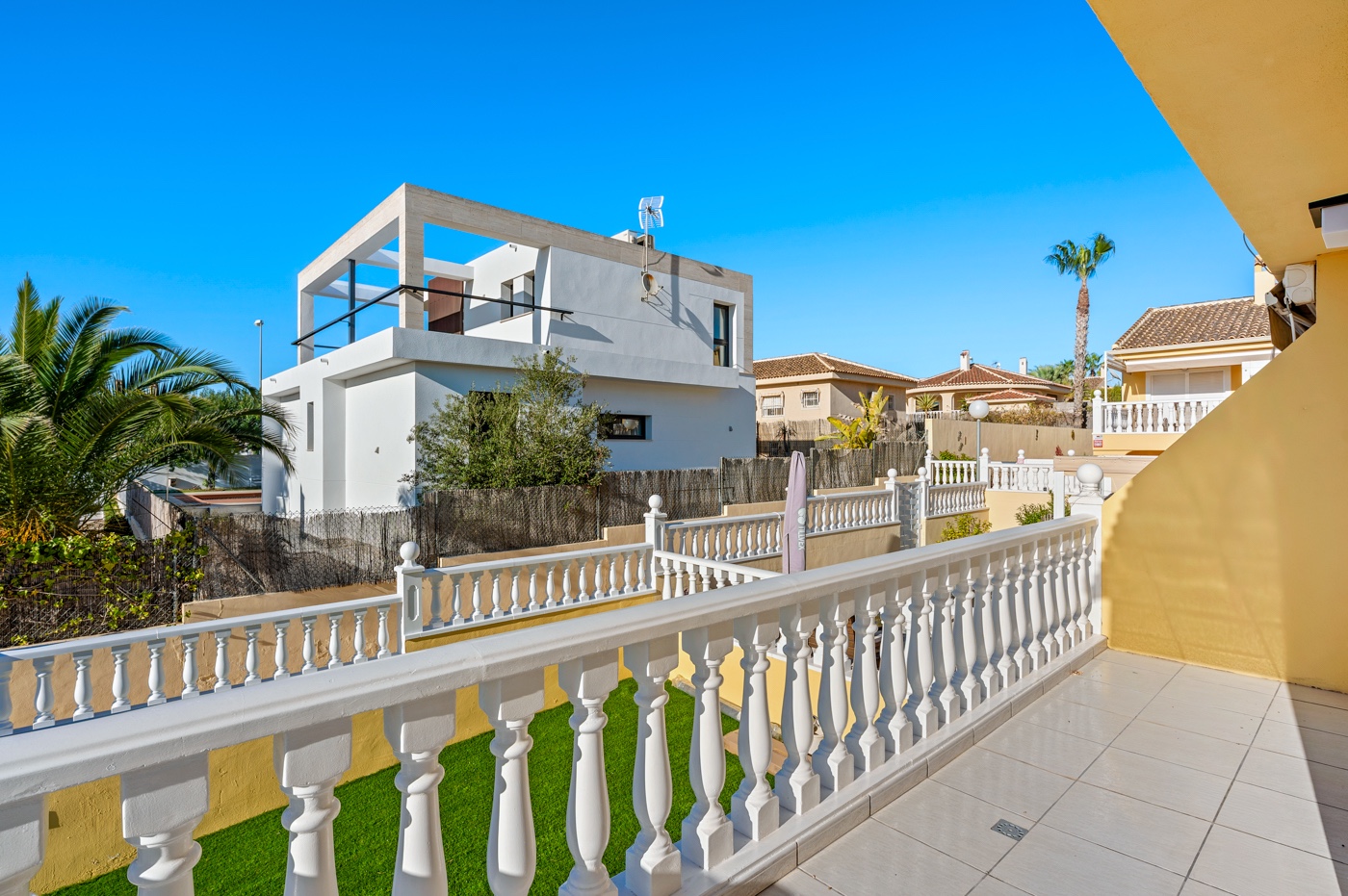 3 Bed, 2 Bath, HouseFor Sale, Benimar, Alicante