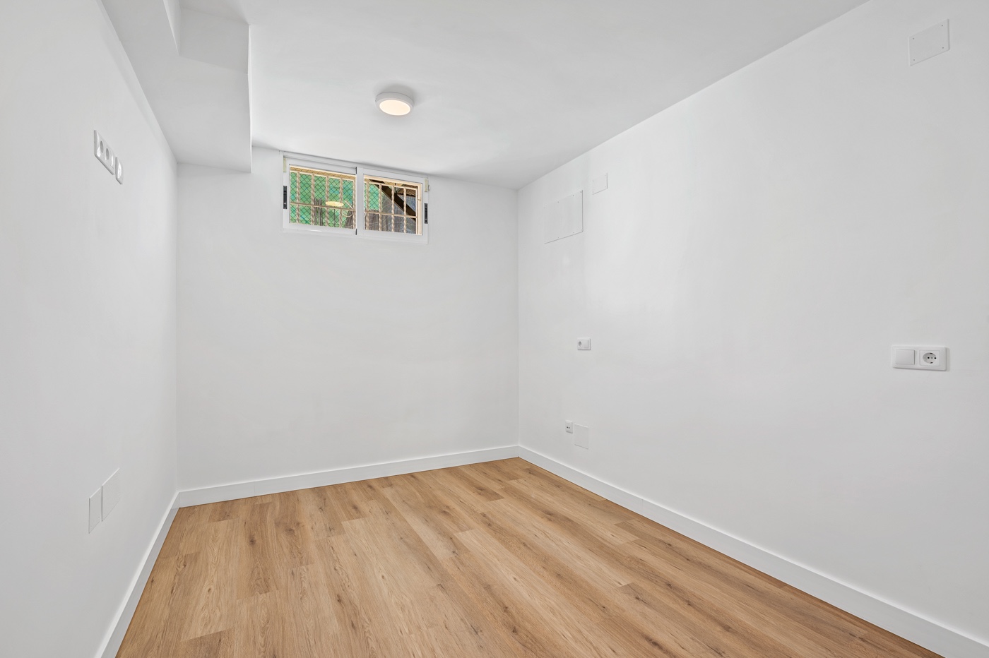 3 Bed, 2 Bath, HouseFor Sale, Benimar, Alicante