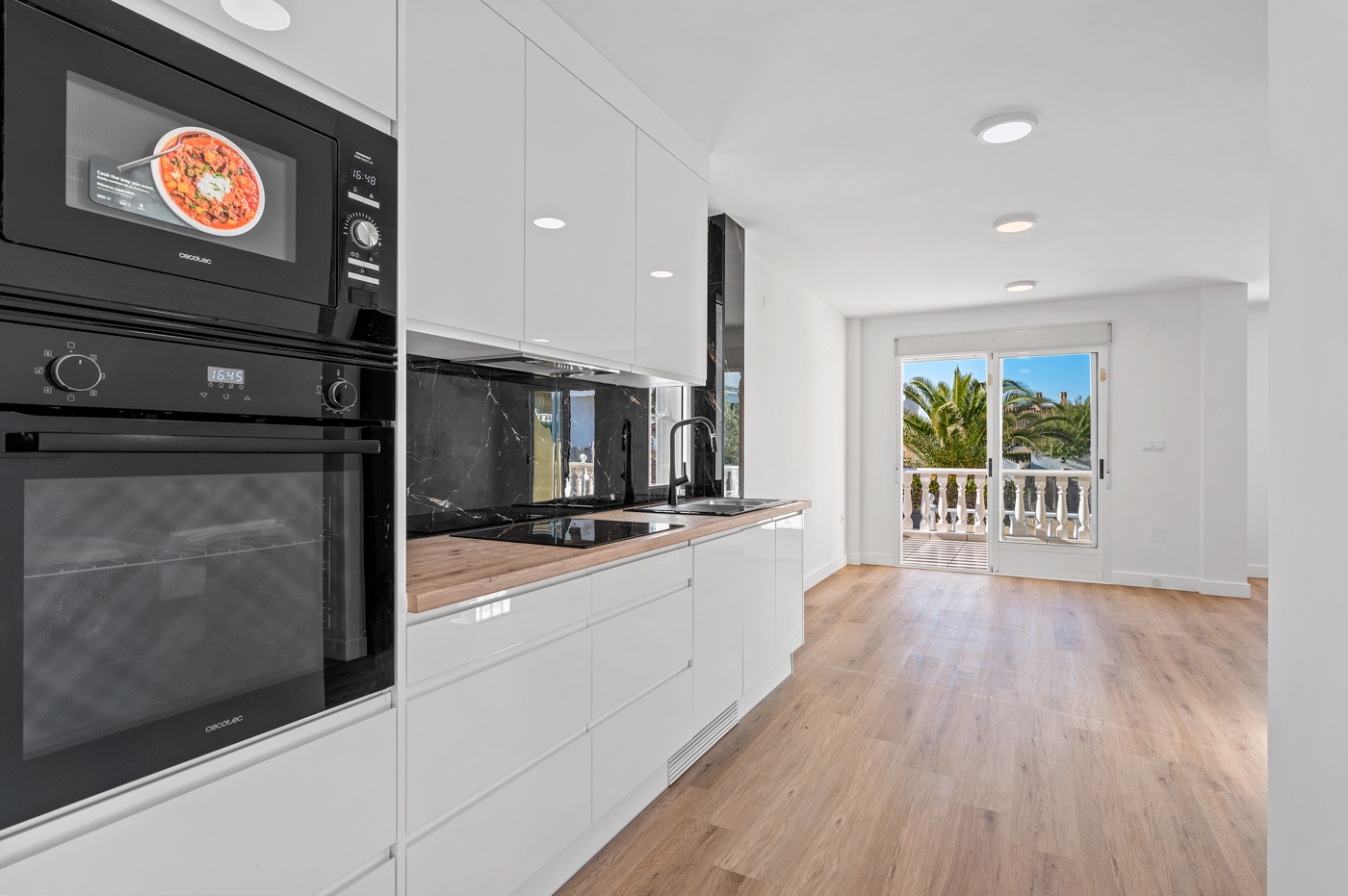 3 Bed, 2 Bath, HouseFor Sale, Benimar, Alicante