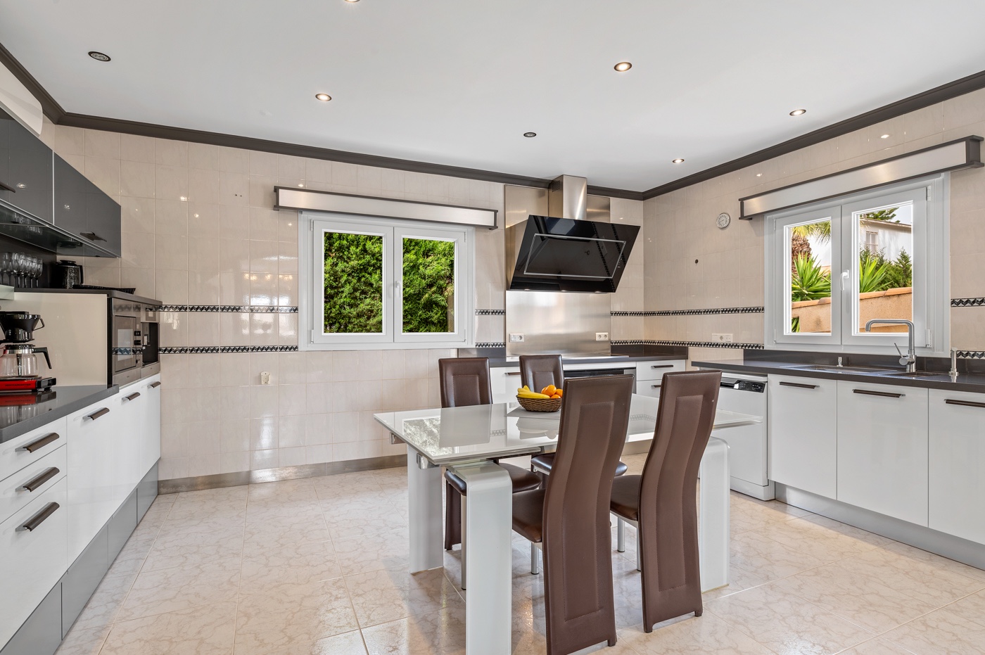 4 Bed, 6 Bath, HouseFor Sale, Ciudad Quesada - Rojales, Alicante